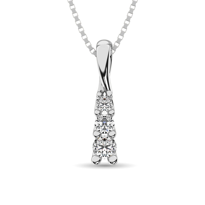 10K White Gold 1/6 Ct.Tw. Diamond Fashion Pendant