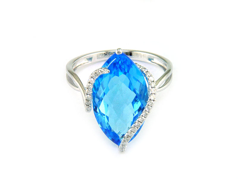 EFFY 14K WHITE GOLD DIAMOND and BLUE TOPAZ RING